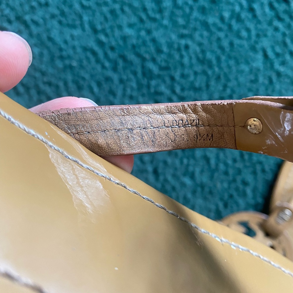 Tory Burch Miller Sandal, Patent Leather - Picture 3 of 5